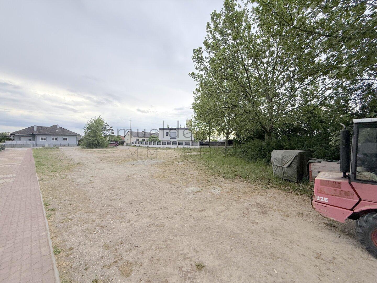 Großes Baugrundstück 930m² in Schwadorf, Niederösterreich!