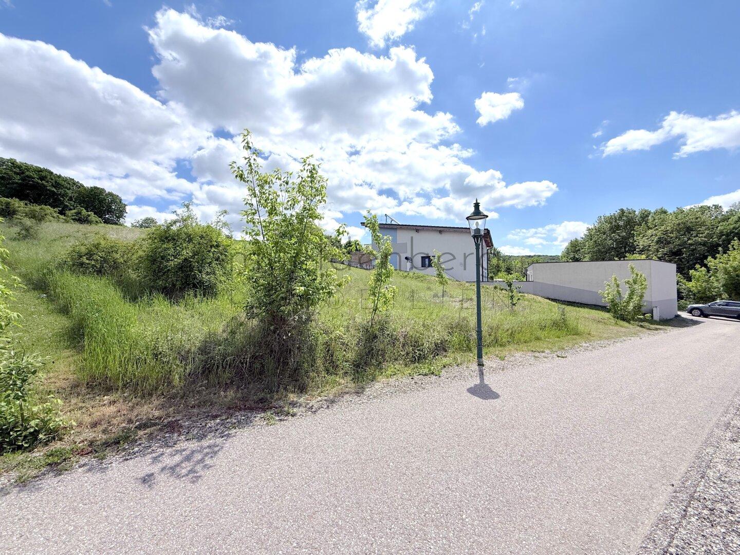 Großrußbach: 911m² Baugrund für Eigenheim – Ihr Traumgrundstück!
